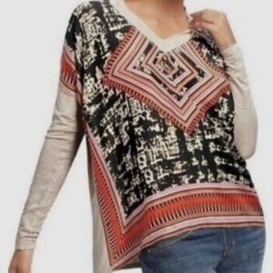 CABI Silk Front Aztec Print V-Neck Long Sleeve Tee, Size S, EUC